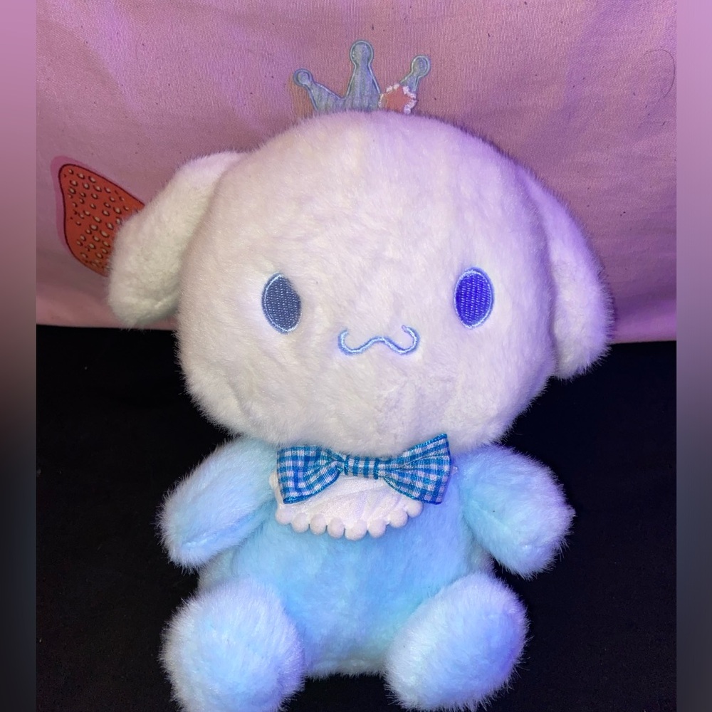 Sanrio Cinnamoroll plushie